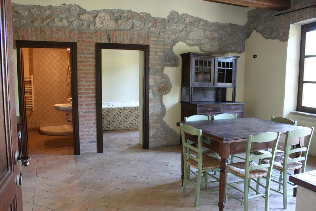 Agriturismo Terre Di Musignano Canino ภายนอก รูปภาพ