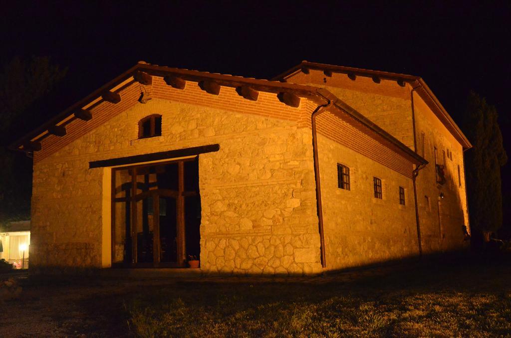 Agriturismo Terre Di Musignano Canino ภายนอก รูปภาพ